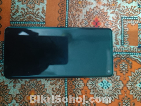 Samsung S10